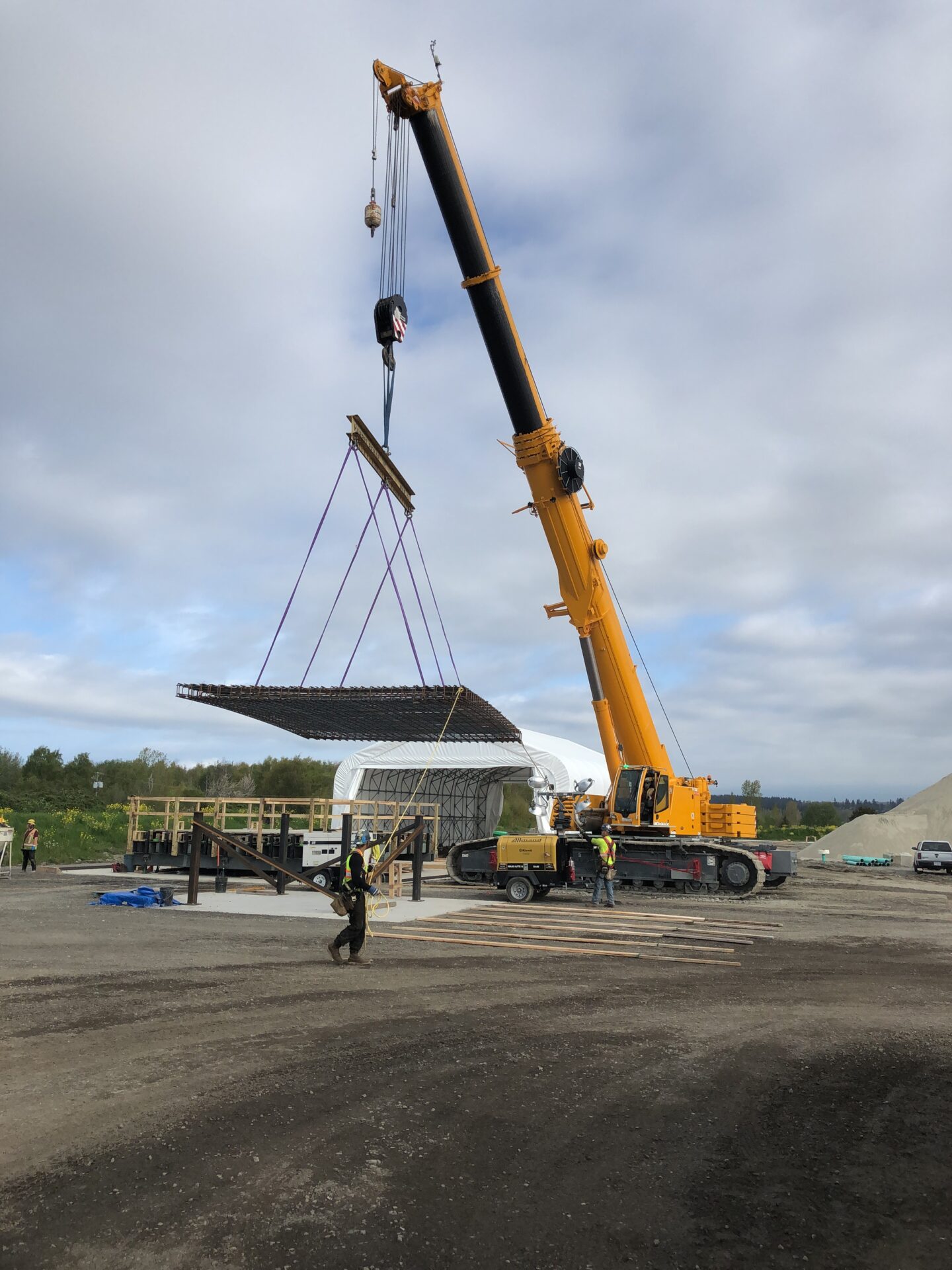 Completing rapid precast concrete taxiway repair